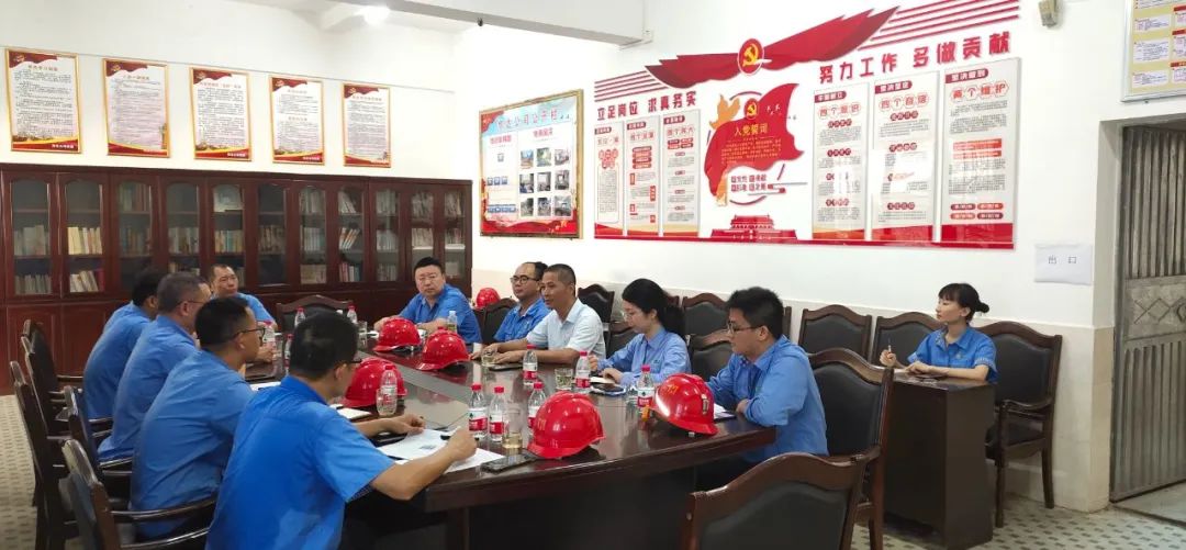 海南礦業(yè)黨委副書記許達全深入聯(lián)系點調研重點事項落實情況